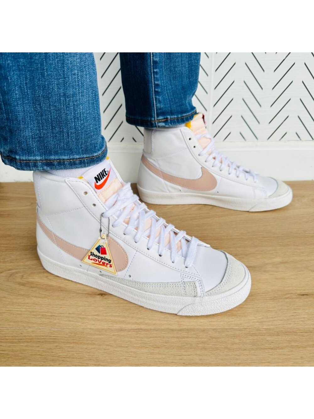 ❤️Nike Blazer Mid '77 Sz 9.5 Womens Shoes Vintage White Pink Sneakers CZ1055-118